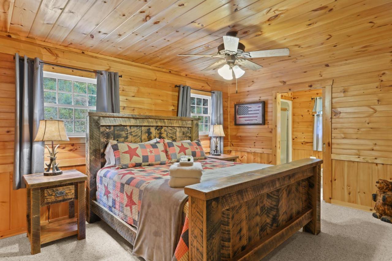 2 Separate Cabins Along A Peaceful Creek With Resort Amenities Ellijay Exterior foto
